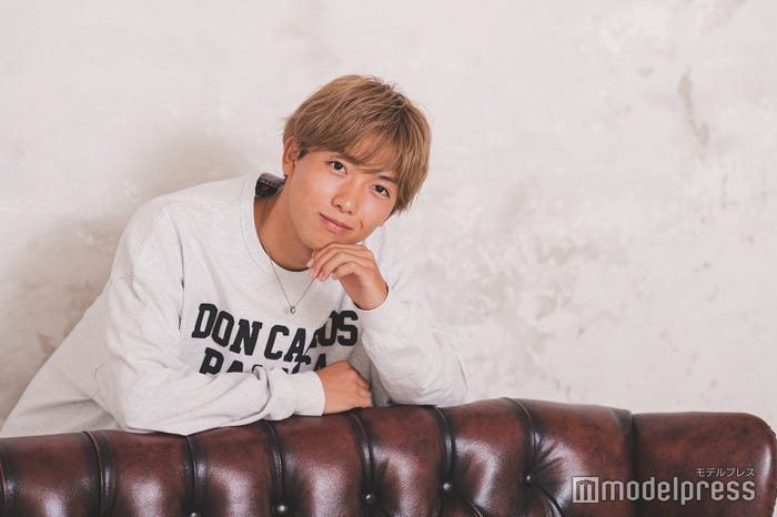 村主悠紀さん(C)モデルプレス