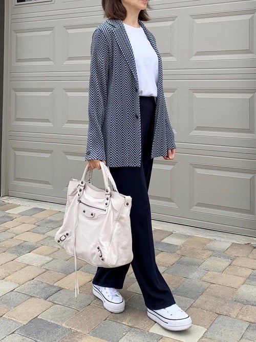 30代女性の ユニクロ 春コーデ おすすめのアイテムと着こなし方をご紹介 モデルプレス