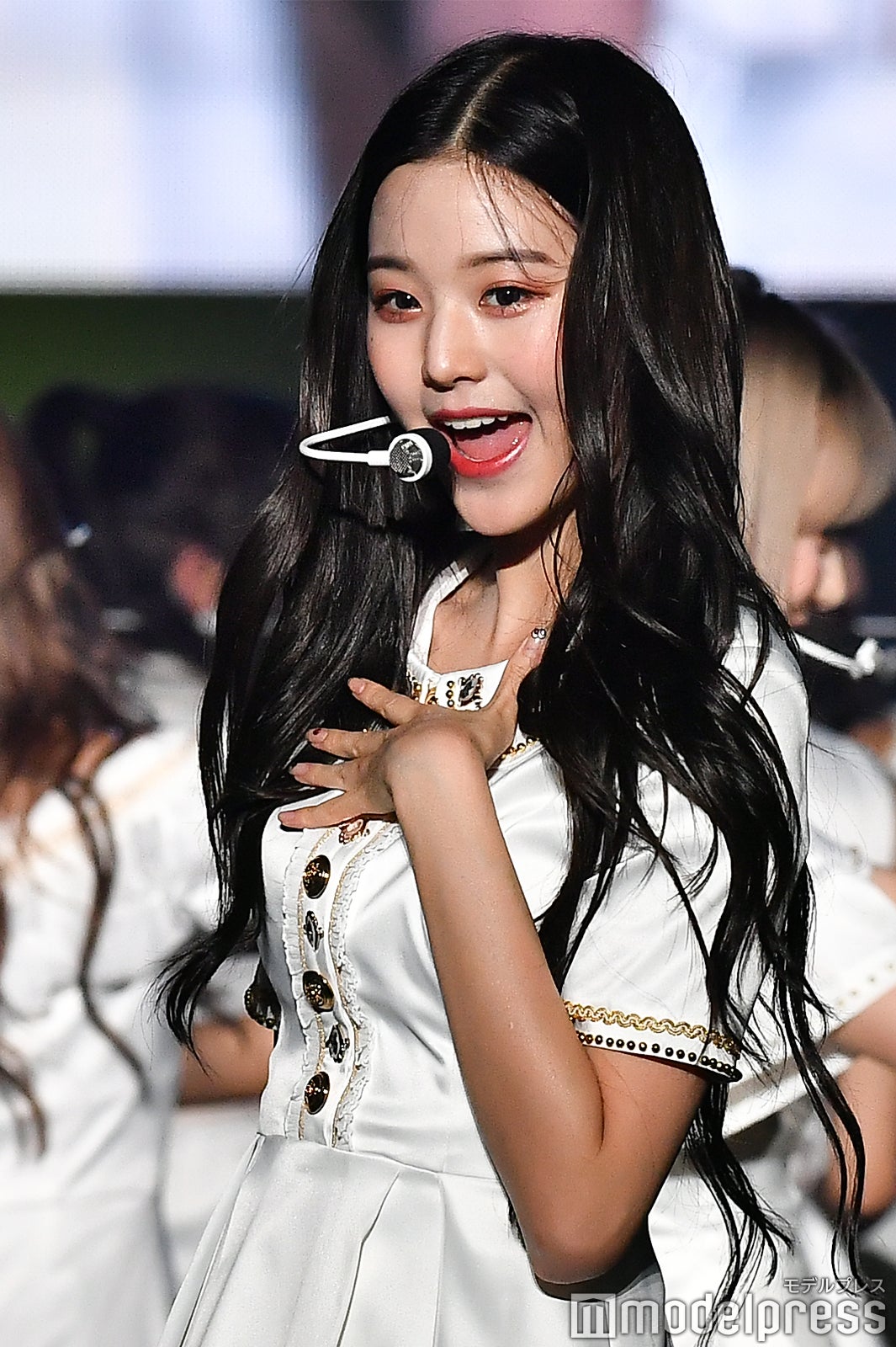 IZ*ONE （C）モデルプレス