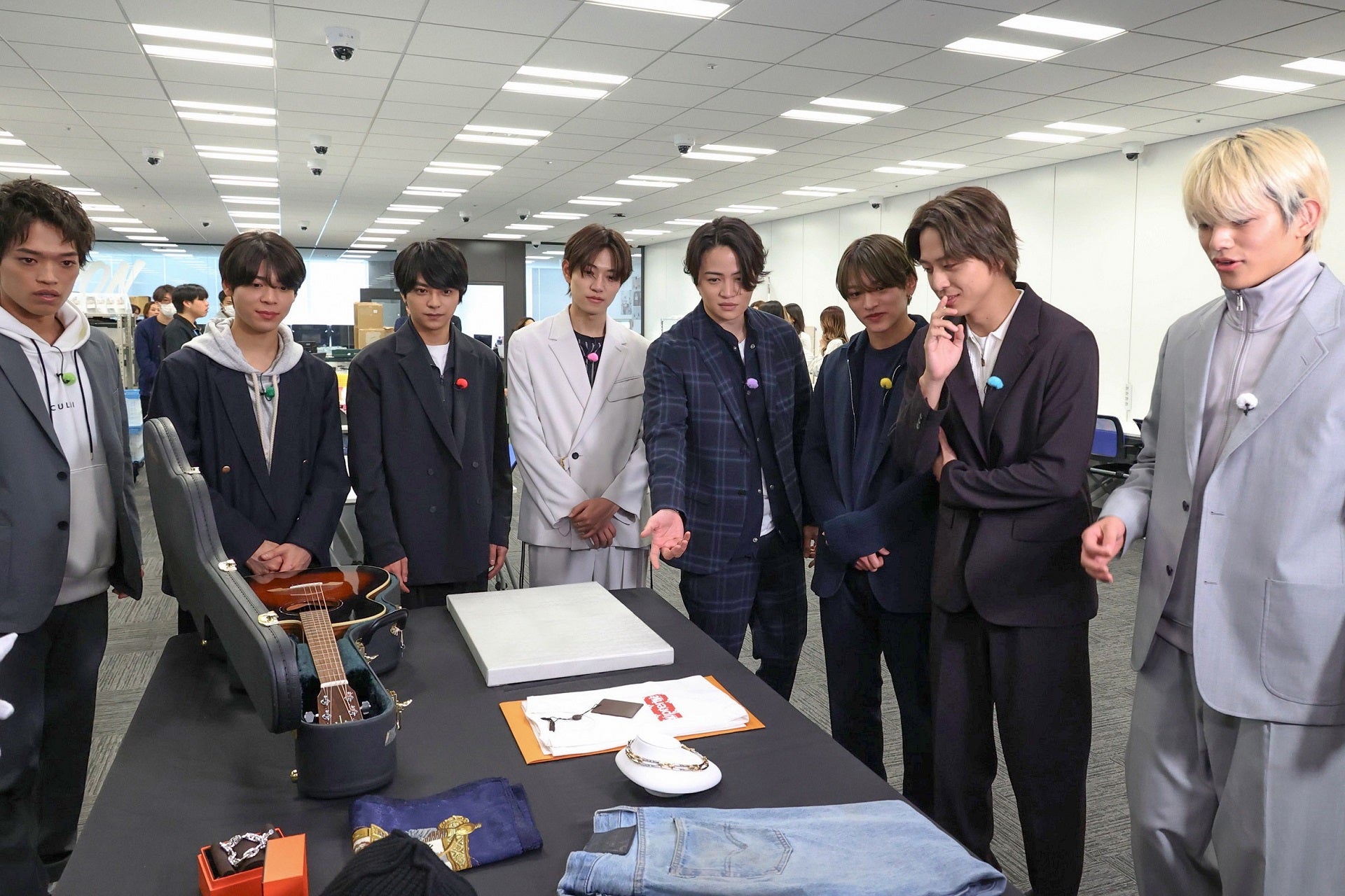 （左から）原嘉孝、松島聡、佐藤勝利、橋本将生、菊池風磨、猪俣周杜、寺西拓人、篠塚大輝（C）フジテレビ