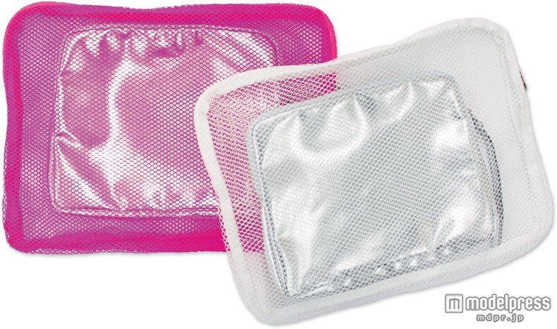 山本優希とのコラボノベルティーフェアーにて税込,000以上の購入でプレゼントされる「メッシュクラッチBAG」