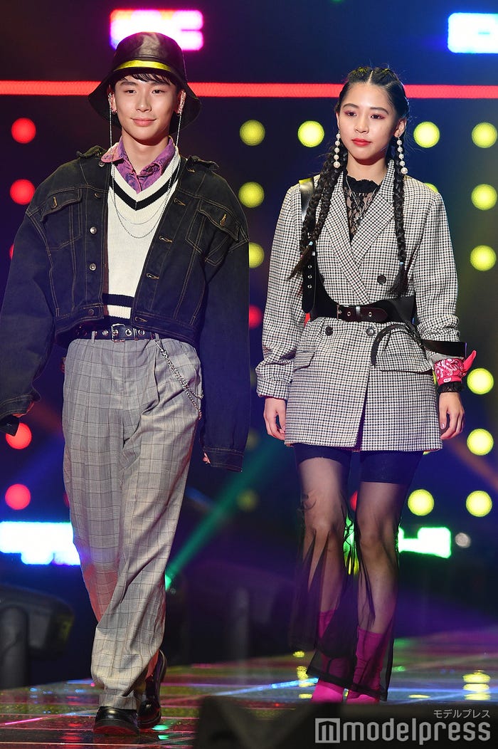 よしあき&ミチ(C)モデルプレス