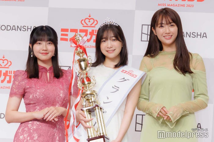 咲田ゆな、今森茉耶、瑚々(C)モデルプレス