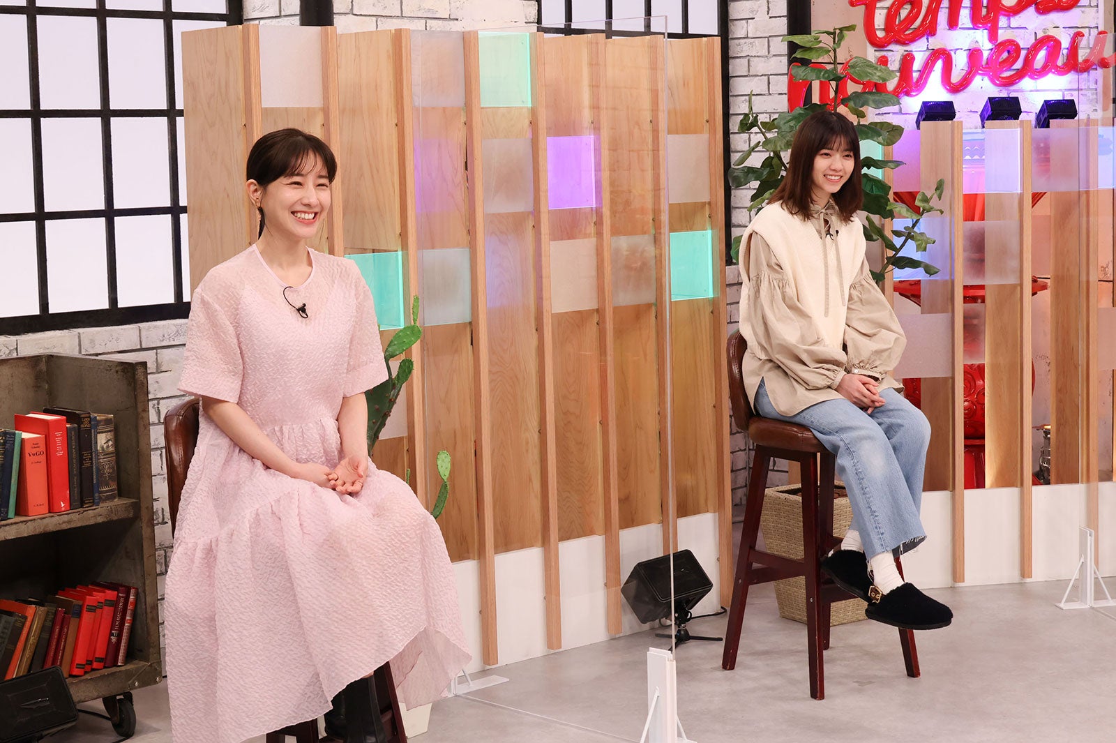 田中みな実、西野七瀬（C）カンテレ