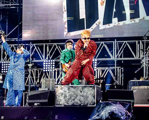 氣志團、SMAP「オレンジ」「俺たちに明日はある」・TOKIO・嵐・関ジャニ∞…ジャニーズ曲連発 氣志團万博で“メッセージ”届ける