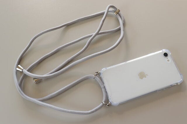 スマホケース　一体型　ストラップ