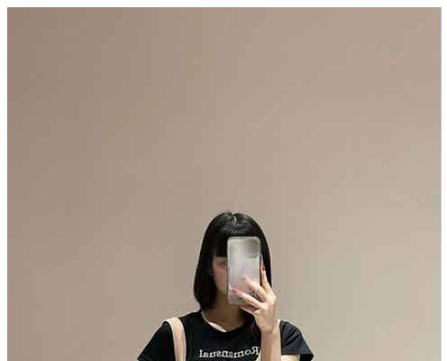鶴嶋乃愛、近影写真に注目集まる「髪バッサリ?」「可愛い」