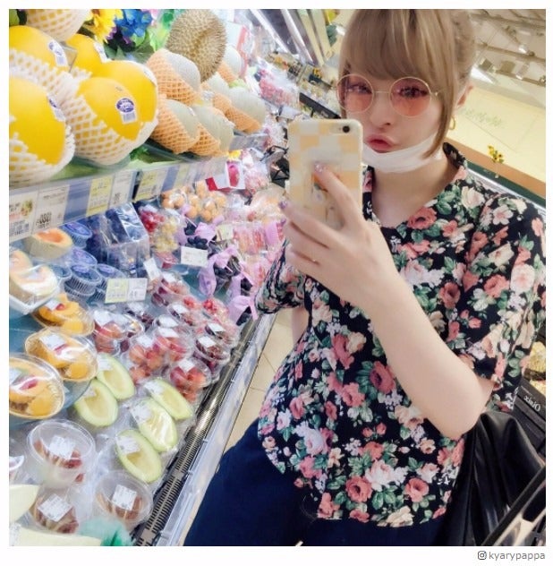 きゃりー、”チンピラ風”自撮りショット公開 「絡まれたい」と反響続々