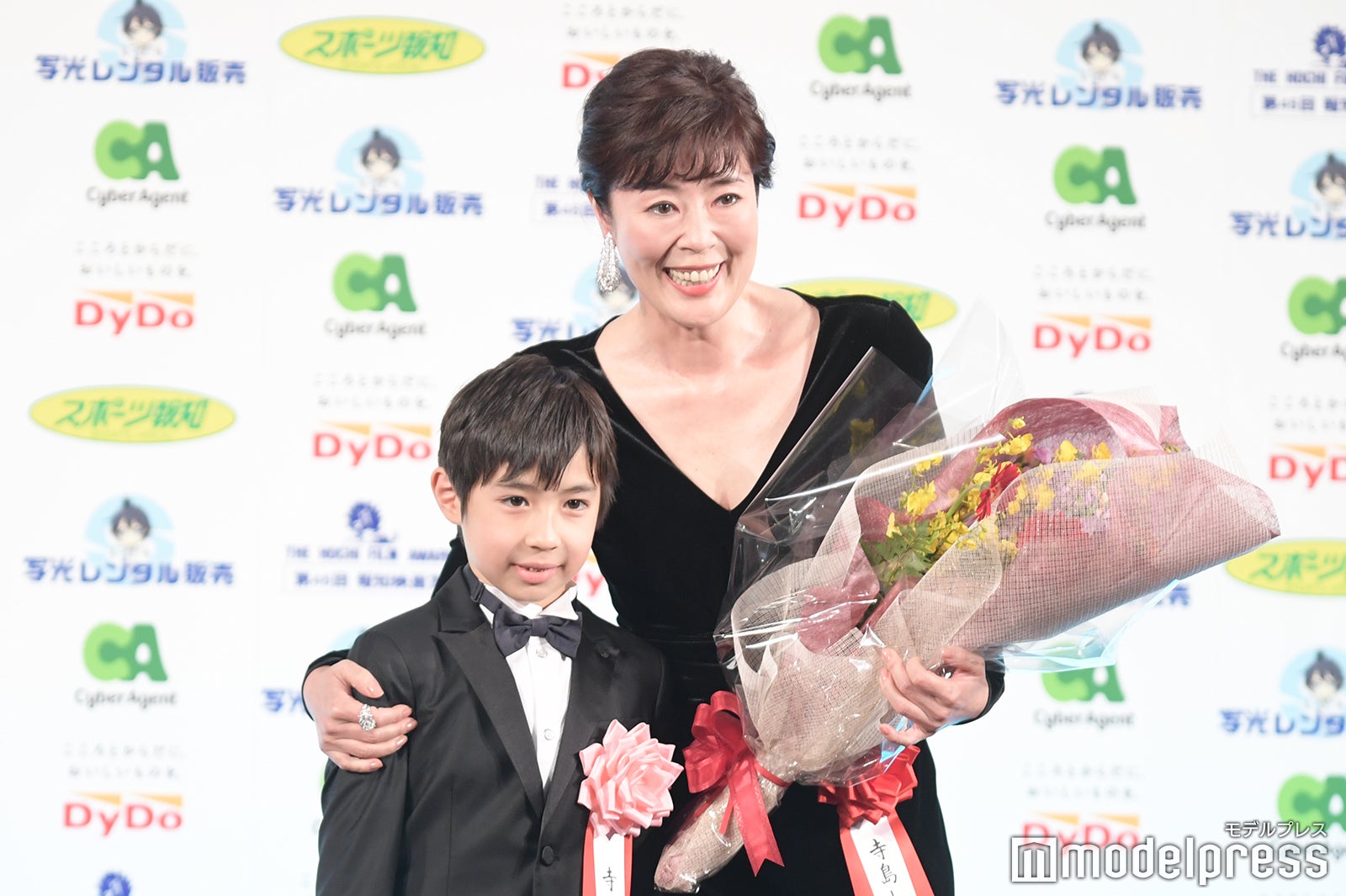 寺嶋眞秀、寺島しのぶ（C）モデルプレス