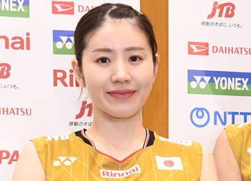 手にはシャネルの高級バッグ 五輪メダリストがオフショット投稿「いいお買い物ができたよ～！」 SNS「コーデすごく似合ってる」
