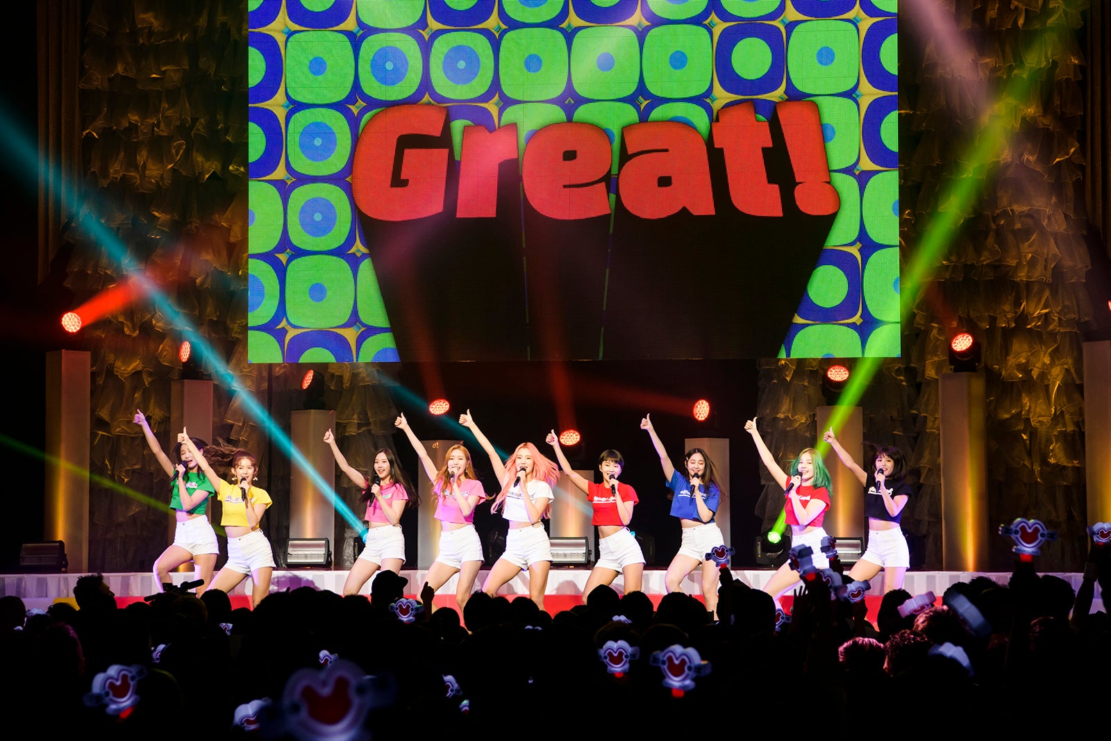 MOMOLAND（写真提供：キングレコード）