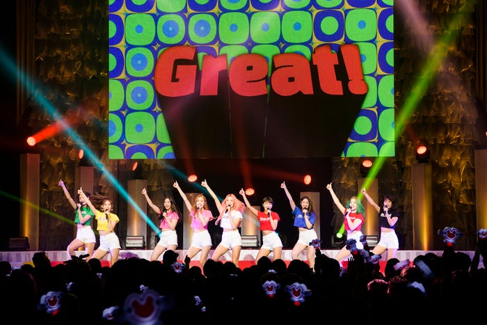 MOMOLAND(写真提供:キングレコード)