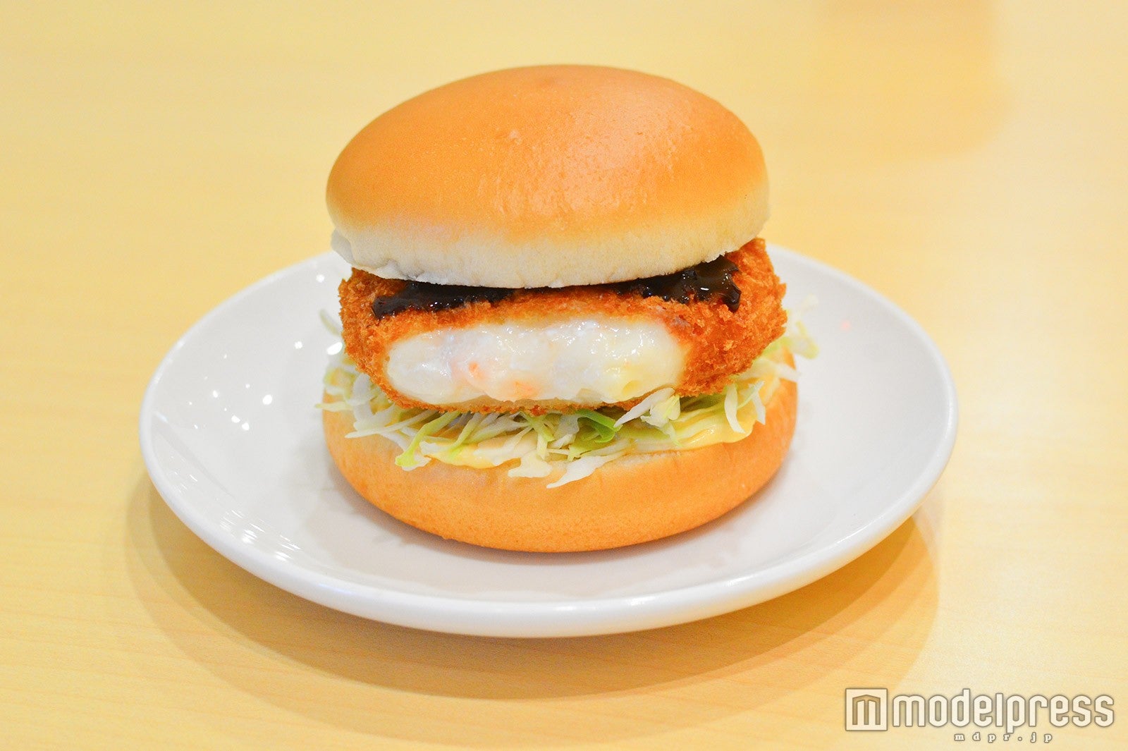 超グラコロ（C）モデルプレス