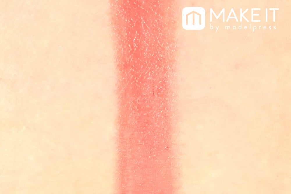 THREE マジックタッチリップライター／X01 (C)メイクイット