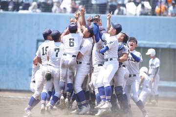 履正社が24安打16得点の猛攻で3年ぶり6度目の夏甲子園 初聖地狙った箕面学園を圧倒