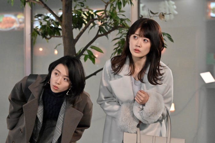 片山友希、樋口日奈「トーキョーカモフラージュアワー」第2話(C)ABC