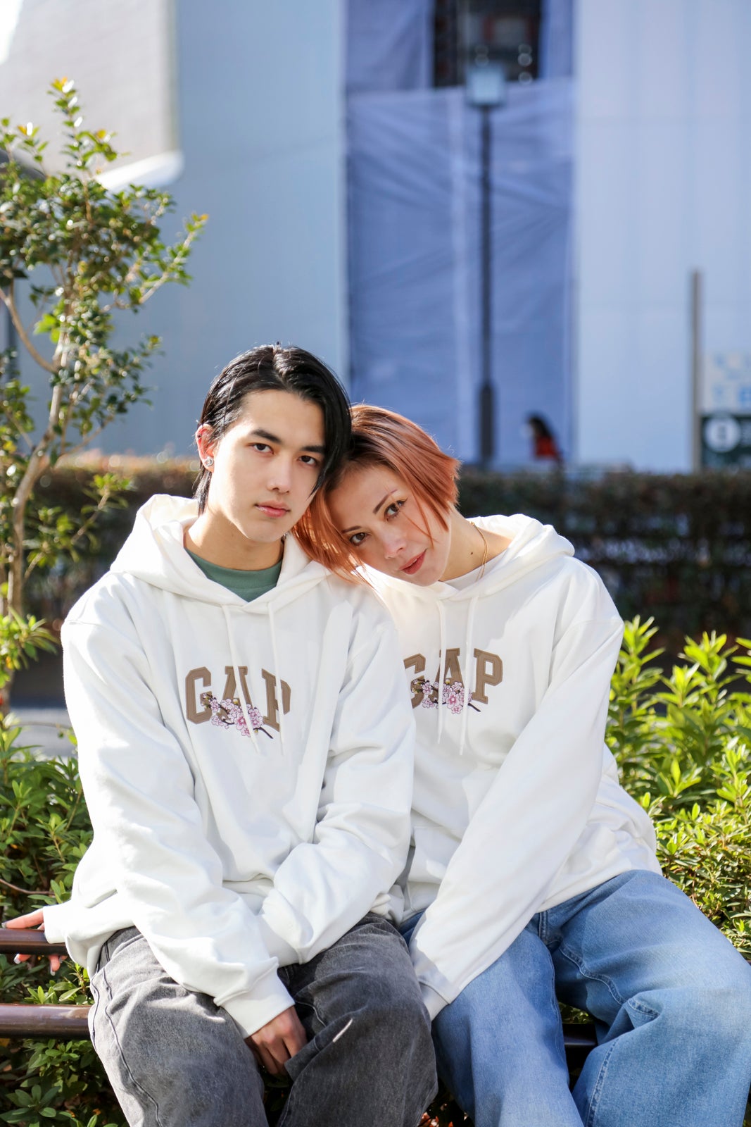 土屋アンナ、息子・澄海とリンクコーデ披露「GAP」でかっこよすぎる共演