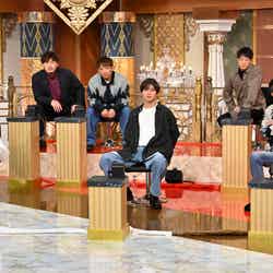 （後列左から）アルコ＆ピース、陣内智則／（前列左から）谷まりあ、永瀬廉、中山秀征（C）日本テレビ