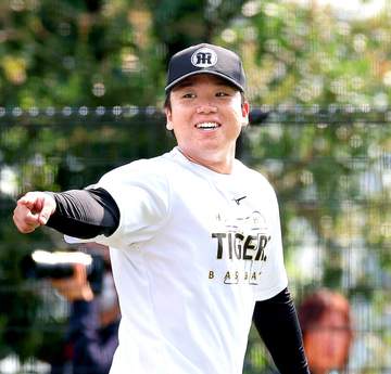 阪神・村上 聖地でV投手だ 中5日で10.1ラスト巨人戦先発有力 連続で中5日もエースの自覚「勝つしかない」