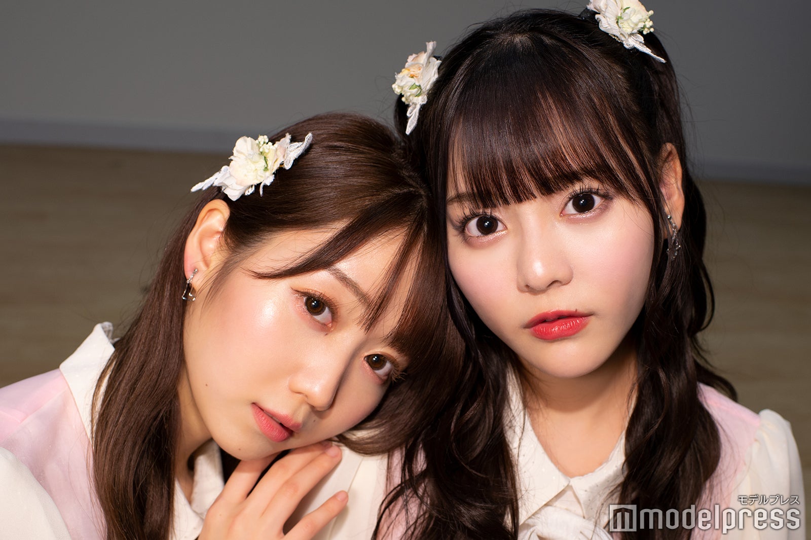 ＜＝LOVE齊藤なぎさ＆大谷映美里「全部、内緒。」インタビュー＞「私の全てが詰まっている」指原莉乃の当て書きに驚き・夢を叶える秘訣も明かす