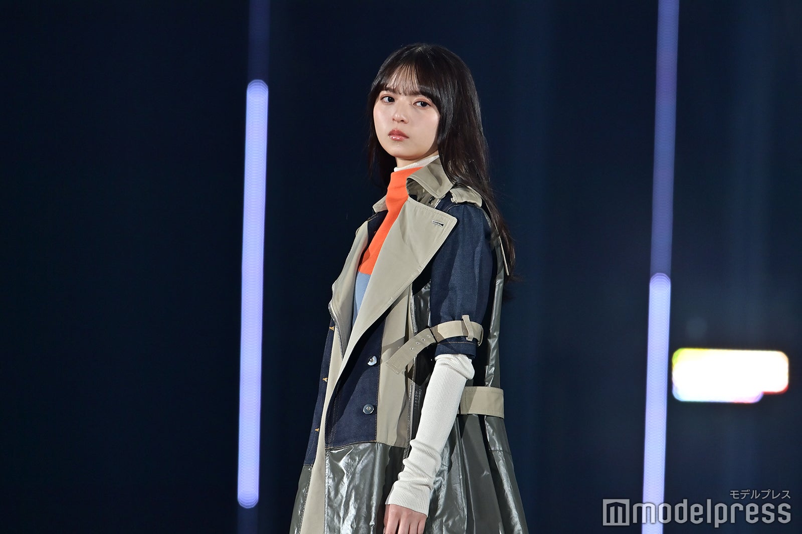 極美品　PUMA ロング スリーブ クロップド フーディ 齋藤飛鳥さん着用モデル 乃木坂46齋藤飛鳥、美脚チラリ クールな視線で魅了＜TGC 2022 S