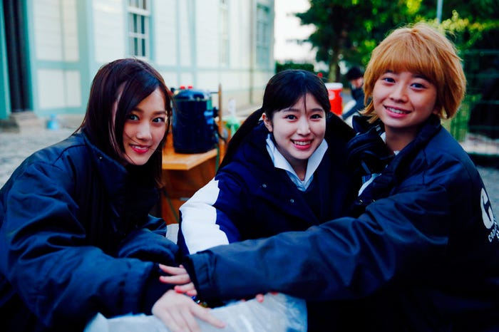 山下美月、福本莉子、桜田ひより(提供写真)