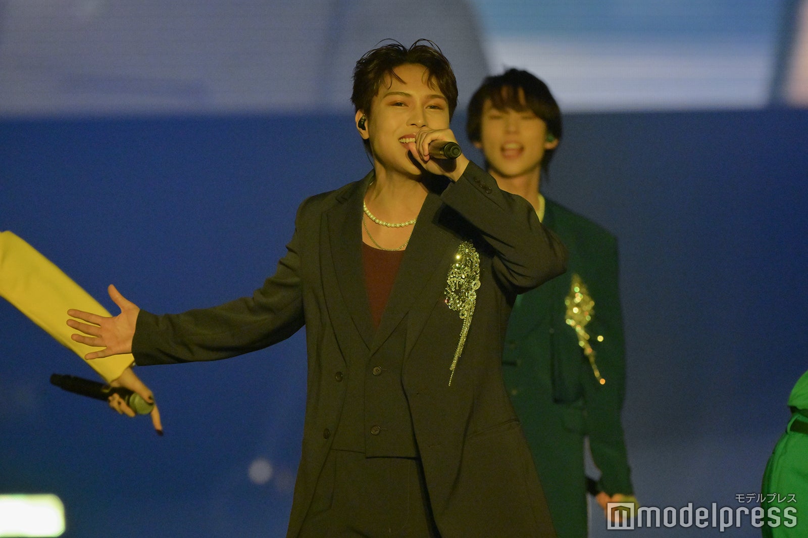 BUDDiiS（C）モデルプレス