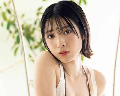 「ミスマガジン2022」三野宮鈴、色白美バスト輝く