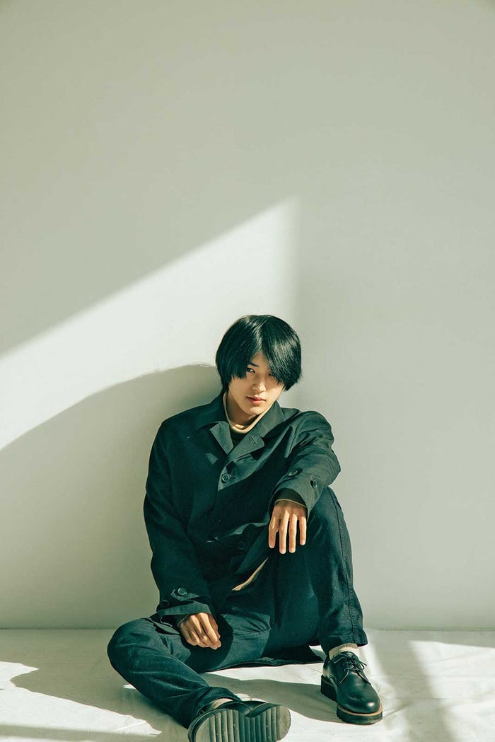 荒木飛羽 1st写真集「15」(C)東京ニュース通信社