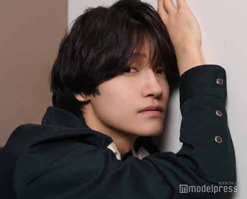 Aぇ! group佐野晶哉、影響を受けた人物と言葉「その人なくして今の僕はいない」【「明日を綴る写真館」インタビュー】