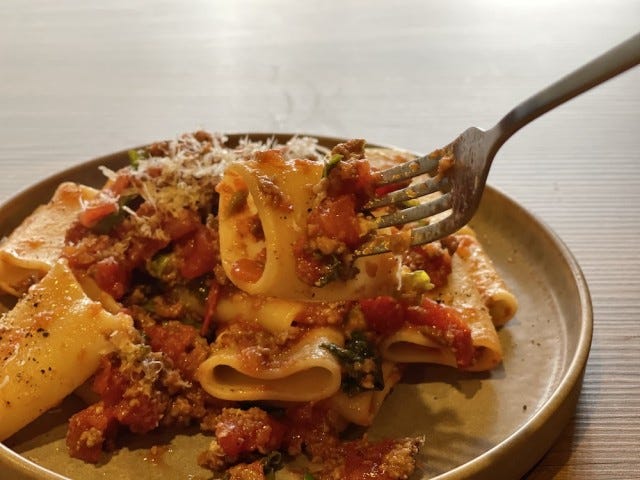 ローストビーフ丼の新しい食べ方？ウニとイクラの組み合わせが絶品【奈良の隠れ家】