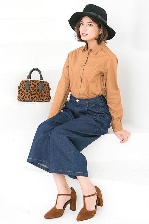 Tストラップサイドカットチャンキーヒールパンプスシューズ「神戸レタス」2790円（税込）／画像提供：神戸レタス