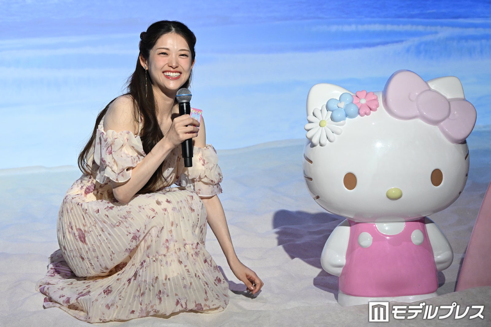 松村沙友理、ハローキティ（C）モデルプレス