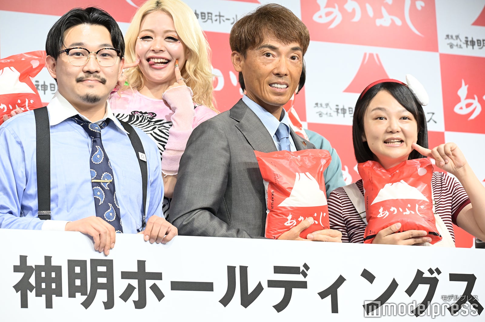 伊藤俊介、藤尾益雄氏、イワクラ（C）モデルプレス