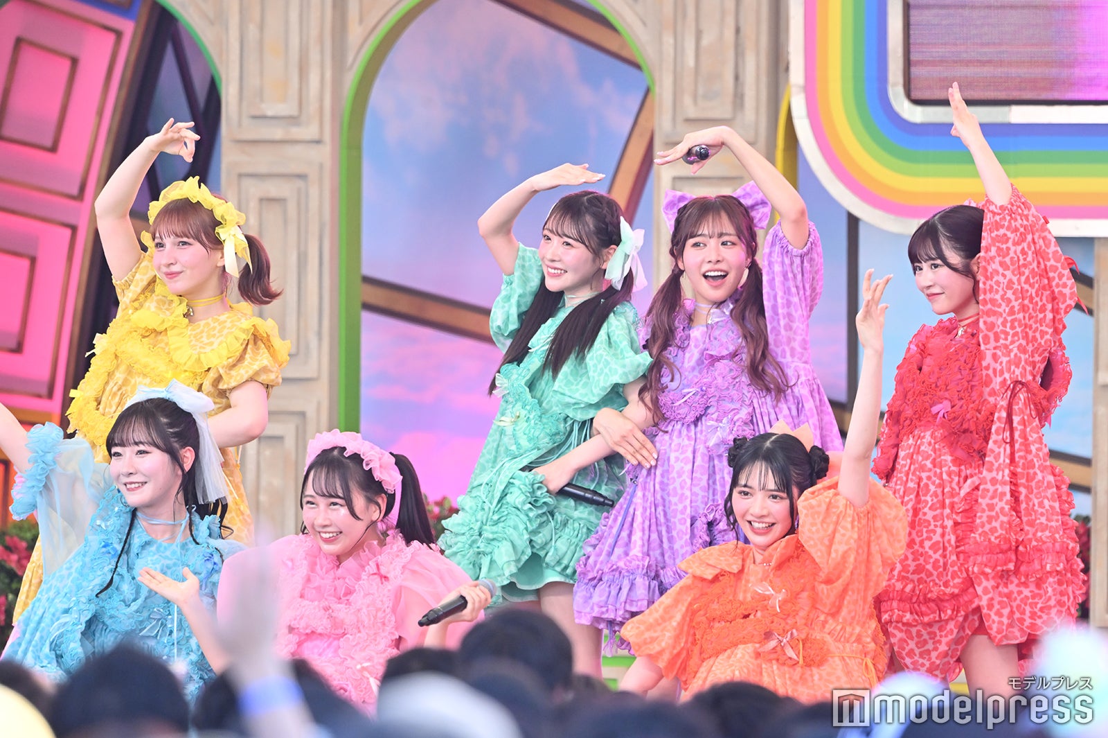 FRUITS ZIPPER（C）モデルプレス