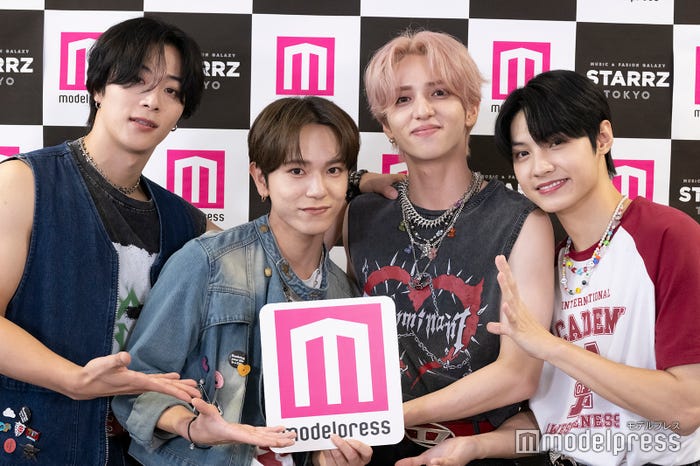 BUGVEL/(左から)井上港人、佐藤來良、日高真宙、グノ(C)モデルプレス