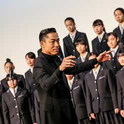 モデルプレス - EXILE AKIRA「東京ドームより緊張」 堂々披露で絶賛される<この道>