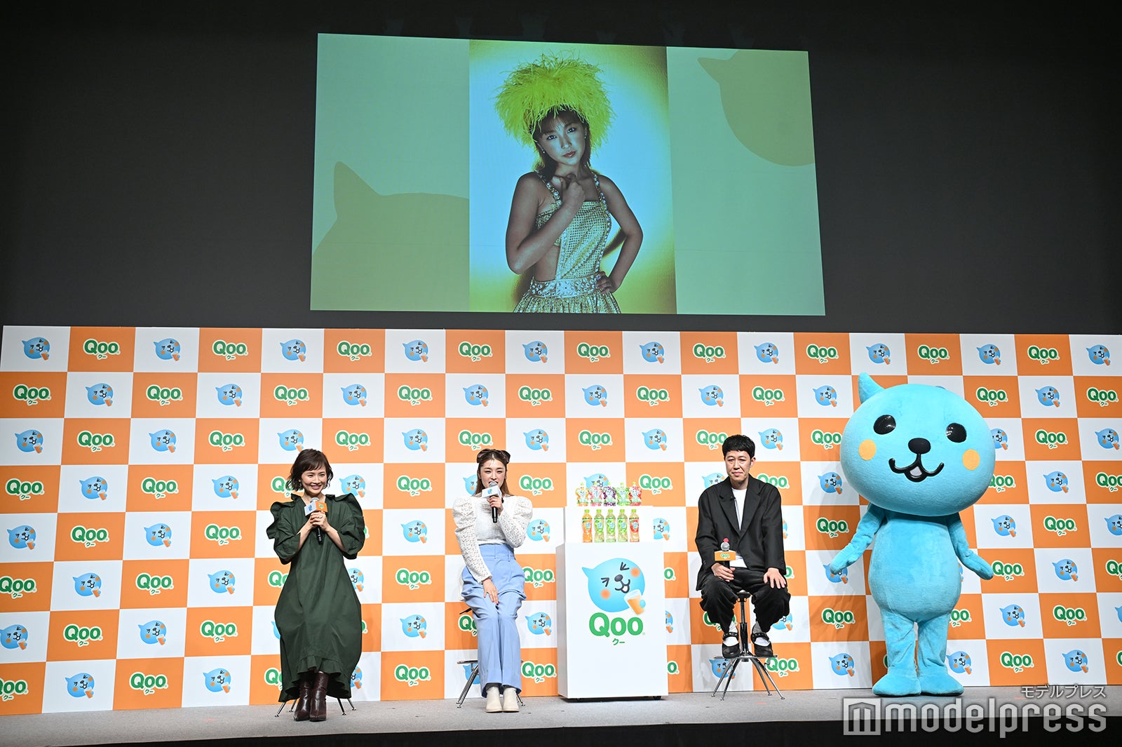 （左から）安倍なつみ、石川梨華、小藪千豊、クー（C）モデルプレス