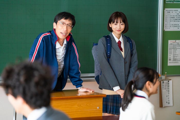 小松和重、武田玲奈/「電影少女-VIDEO GIRL MAI 2019-」第1話より(C)『電影少女 2019』製作委員会