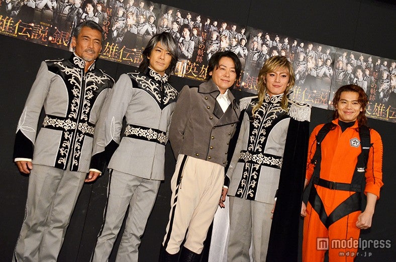 （左から）渡辺裕之、貴水博之、河村隆一、間宮祥太朗、中川晃教