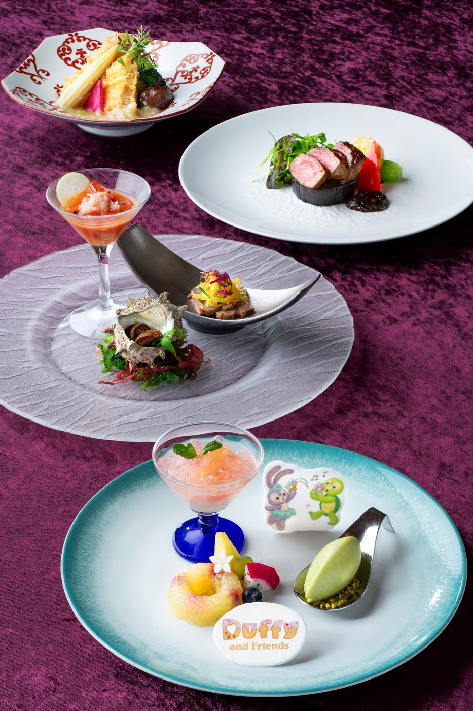 スペシャルメニュー（C）Disney