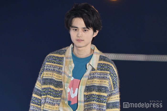 鈴鹿央士(C)モデルプレス