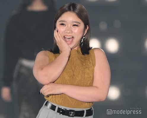 「今日好き」中島結音、ミニスカ×レースタイツでSEXY美脚披露【関西コレクション 2024 A/W】