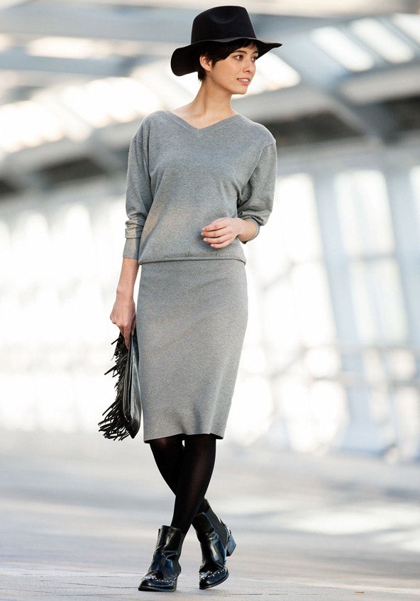 ドッキングデザインタイトワンピース「STYLEST」4,300円（税別）／画像提供：STYLEST