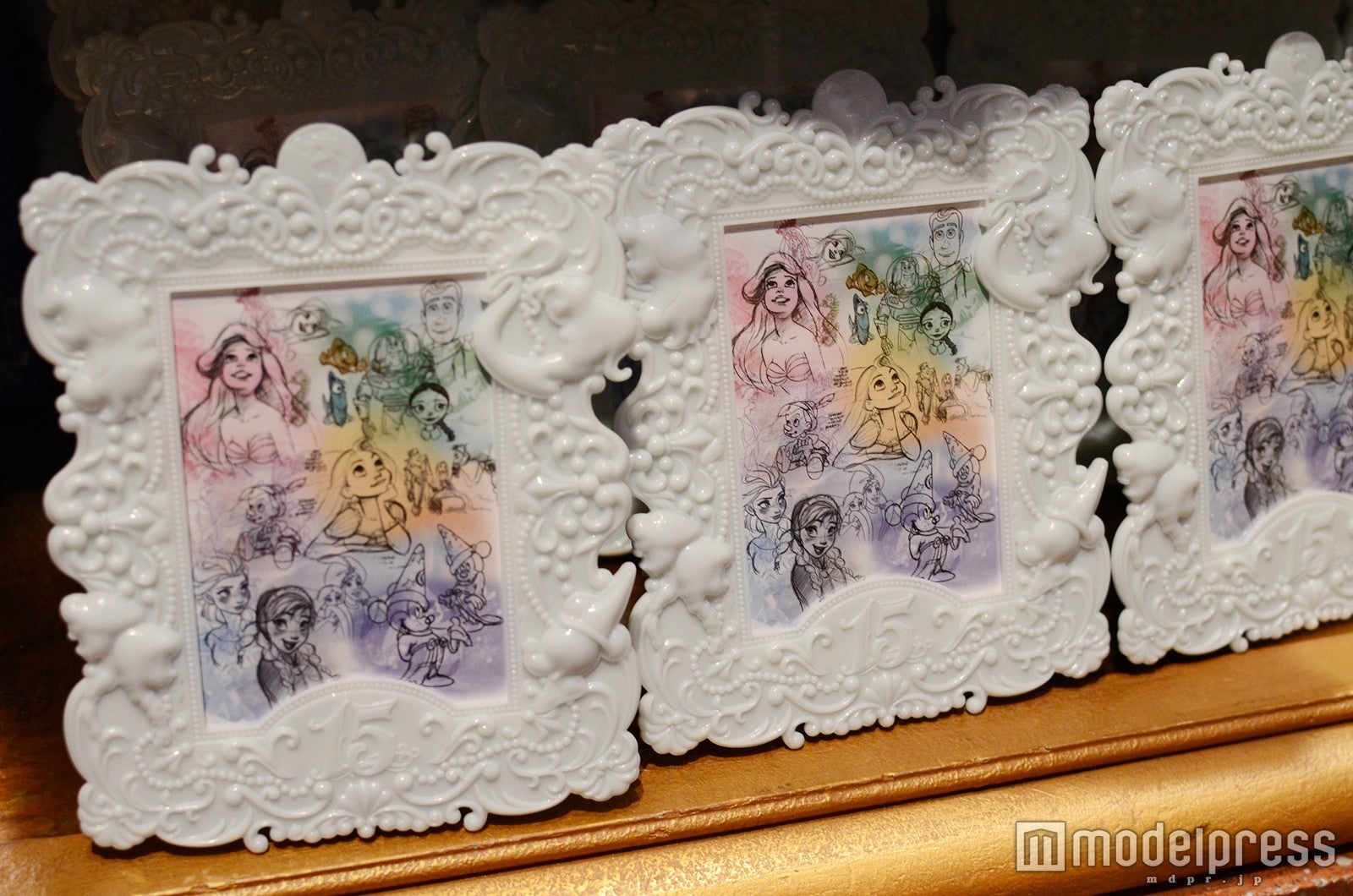 フォトスタンド￥2300（C）モデルプレス