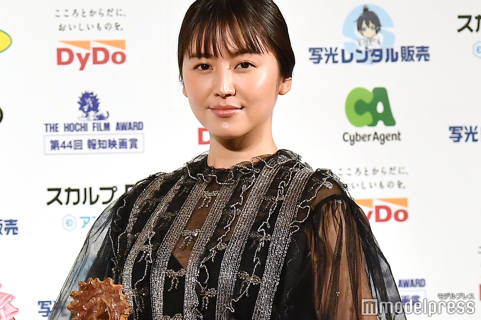 アイコラ竹内結子 画像3/9) 長澤まさみ、主演映画公開延期でファンに“おうち編”メッセージ「どんなときでも前に進むことを恐れずに」 - モデルプレス