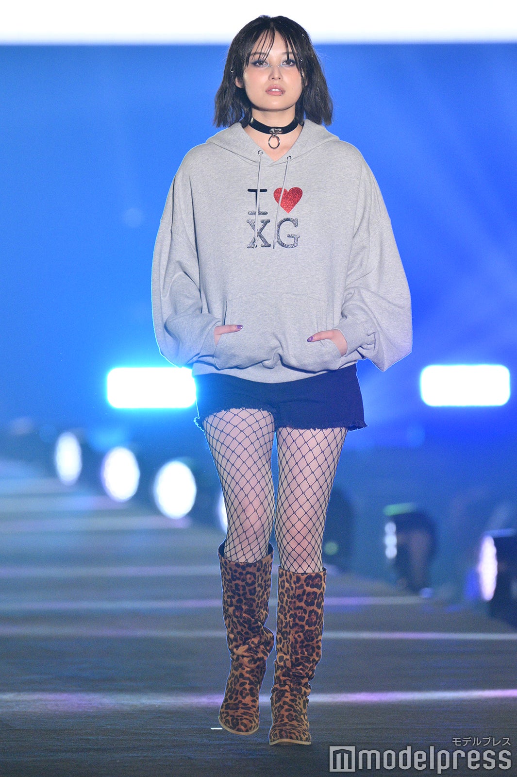 福⼭絢⽔（C）モデルプレス