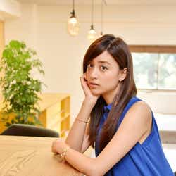 モデルプレス - 山本美月、「泣いてばかりでした…」モデル活動の苦悩&心境の変化を語る モデルプレスインタビュー