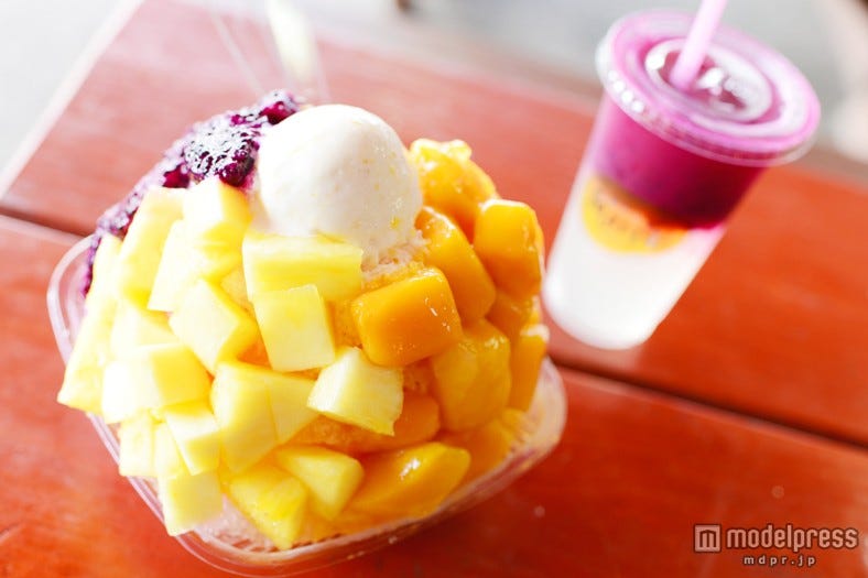 沖縄・人気濃厚マンゴーかき氷「琉冰(Ryu-pin)」山盛りアイスかき氷とスムージーが絶品