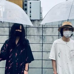 首振りDolls ナオ(Dr&Vo)とガラ(メリー)の対談を実施